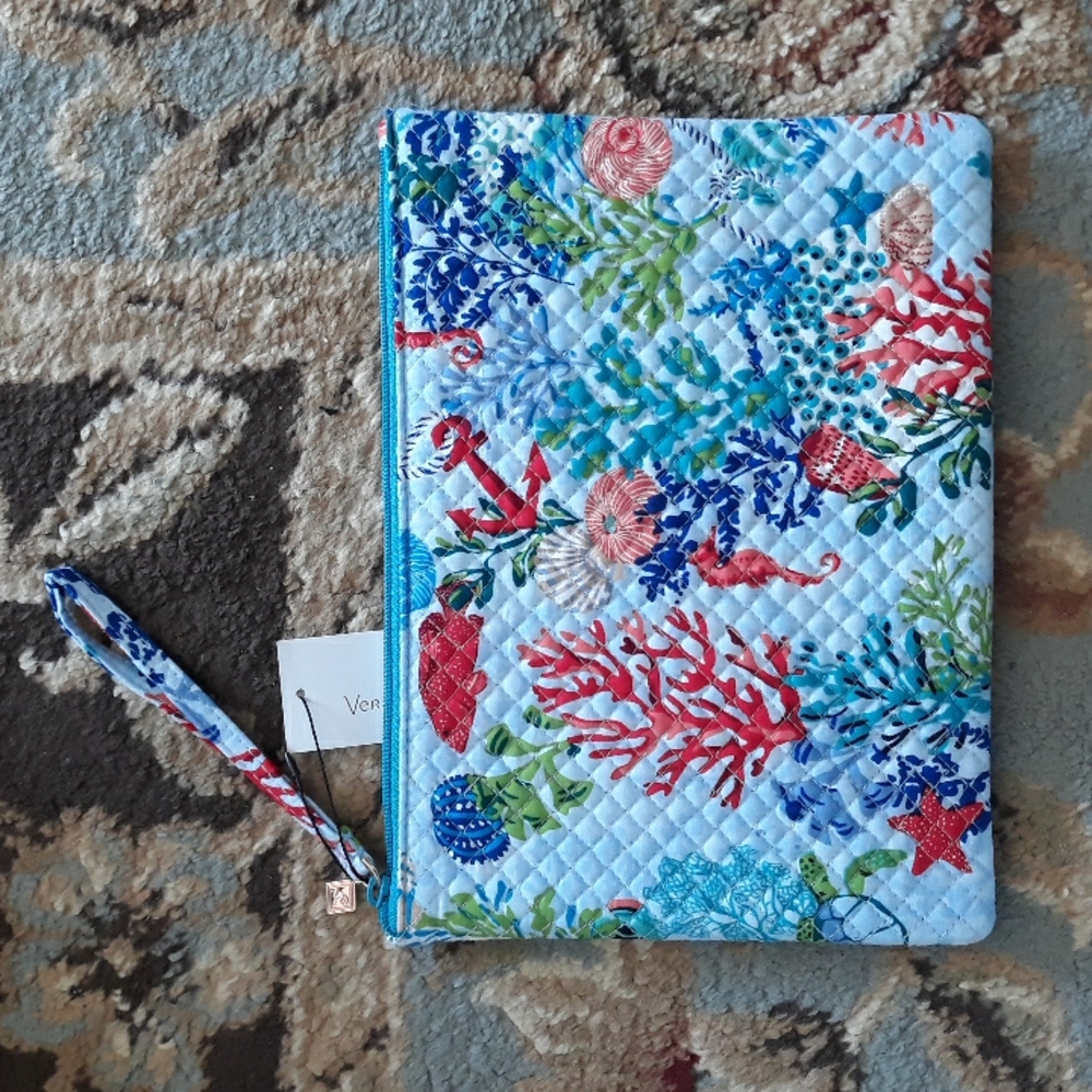 6x*Host Pick*Vera Bradley adorable wristlet